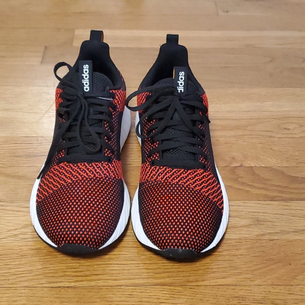 Adidas questar byd